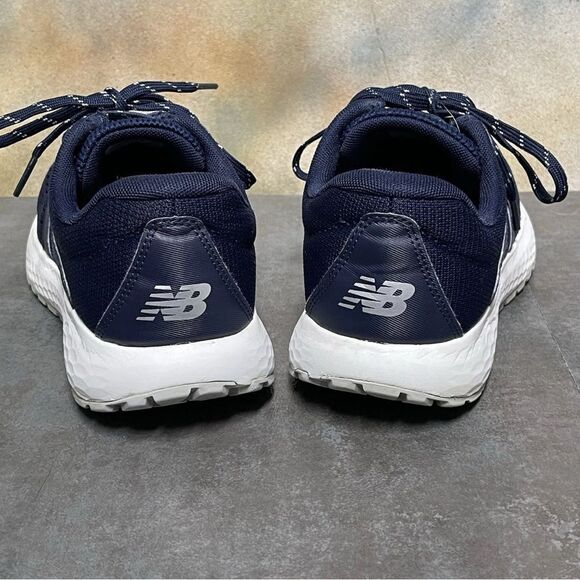 New Balance 520 V5 Women's Navy Blue Wide Sneakers Size 9.5D - Picture 3 of 13